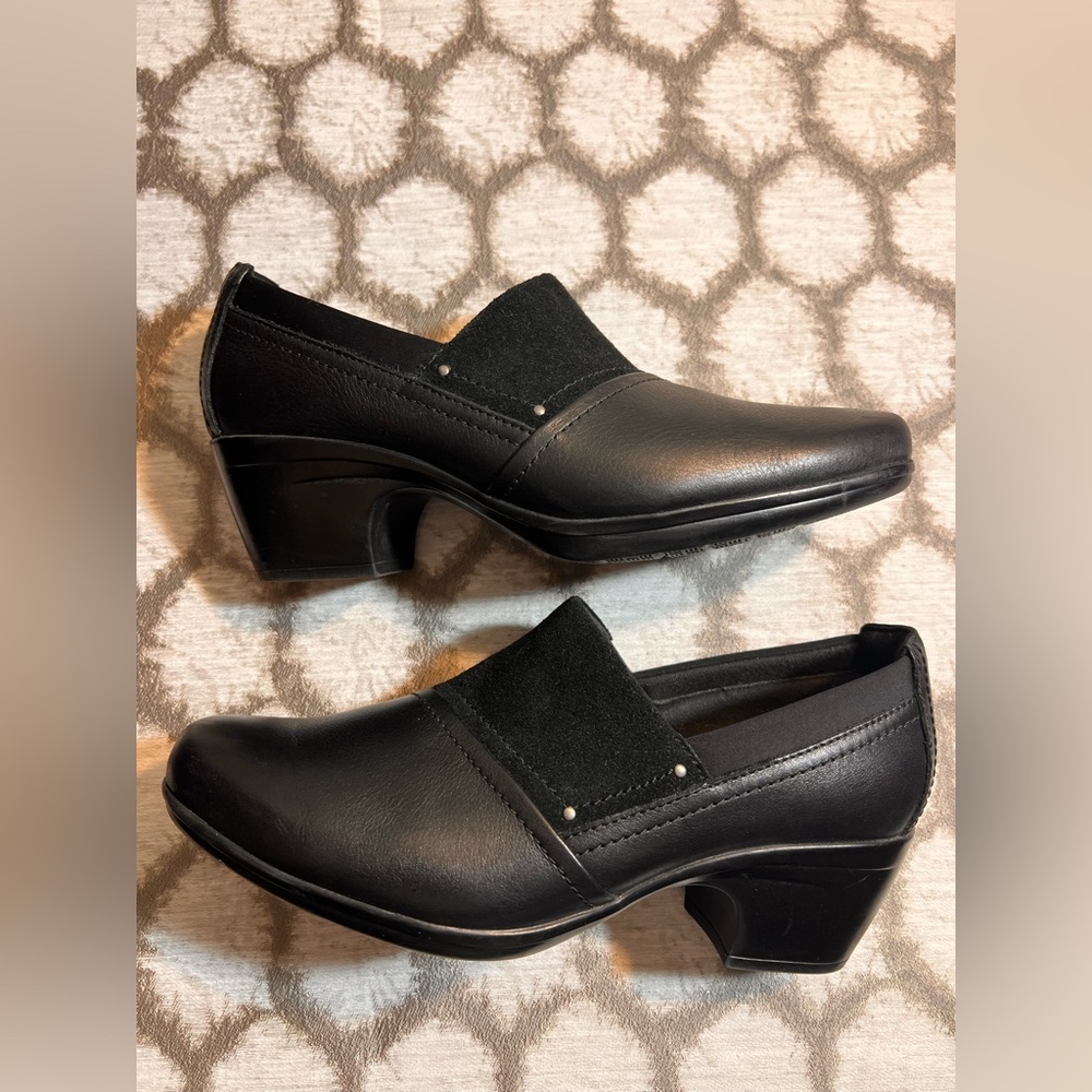 Clarks Collection Black Leather Suede Women's Heels 8.5